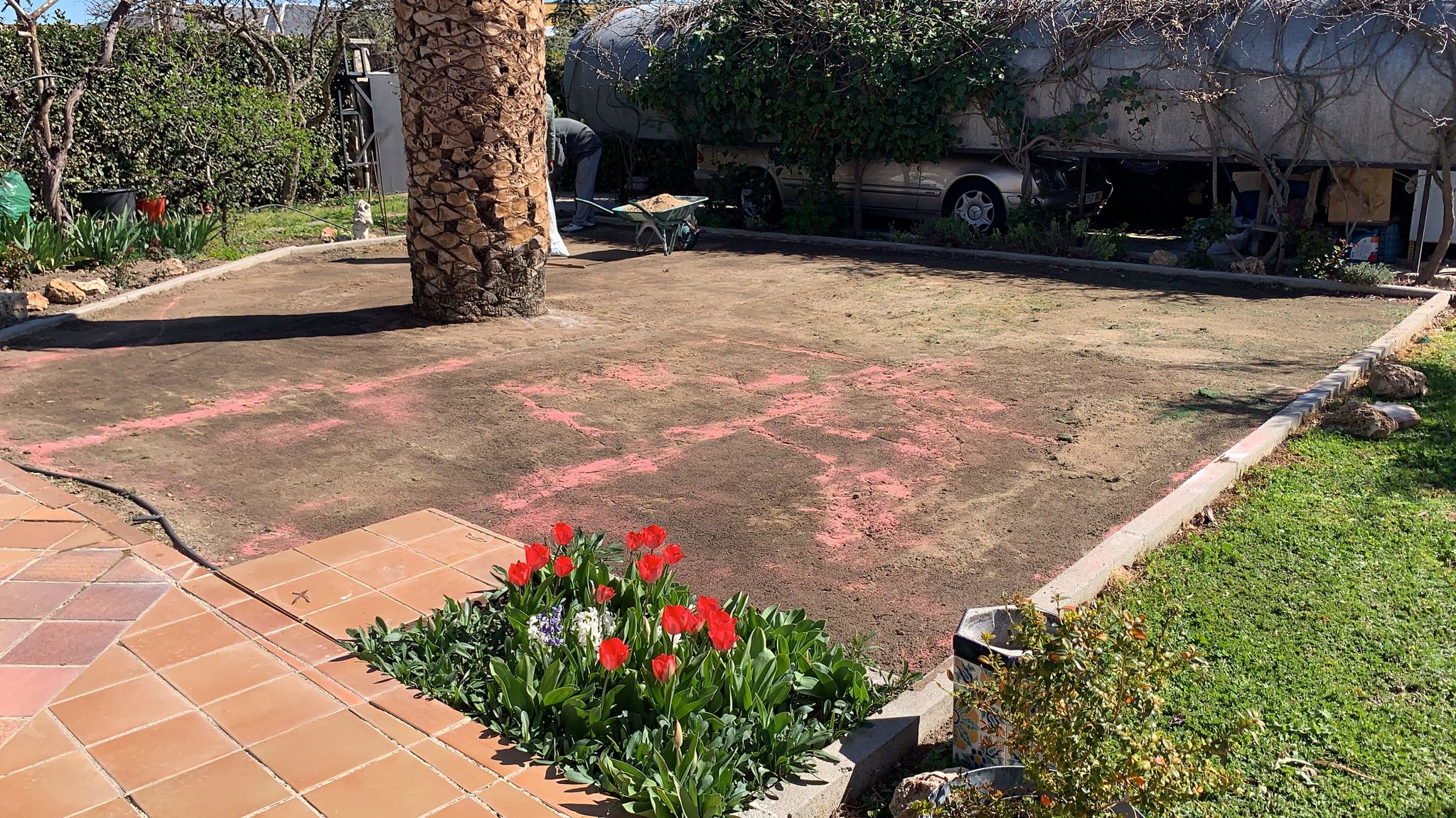 Patio Interior - Before