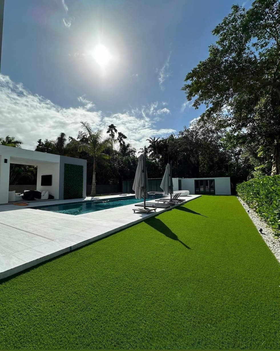 artificial turf installation backyard 2